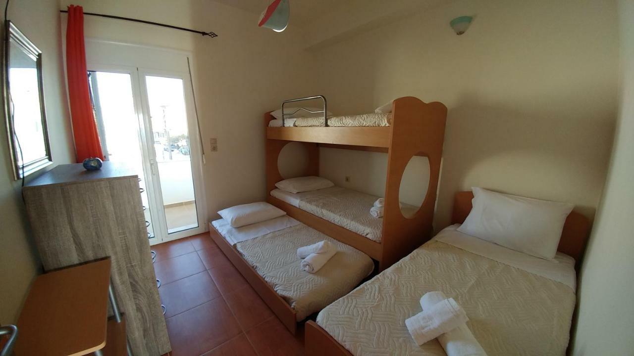 Villa Golden Ammos Sea View คาลามากิ ภายนอก รูปภาพ